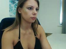 Une de nos meilleures filles webcam lors d’une conversation sexuelle coquine par webcam