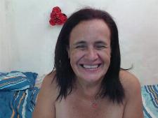 La webcambabe latine DercyCruz lors d’une de ses projections sexuelles par webcam