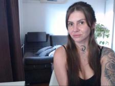 La cam lady européenne ModelS lors de 1 des performances sexuelles par webcam