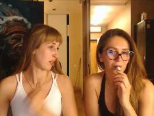 L’une de nos principales filles webcam lors d’une conversation sensuelle camseks