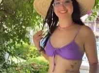 Profiter du soleil à l'extérieur