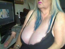 L’une des meilleures filles webcam lors d’une conversation sexuelle par webcam en ligne
