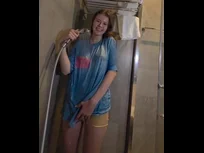 Un petit jeu sous la douche