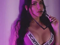 Laisse-moi te tenter sous néon