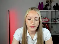 EvelynBlond 180