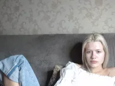 BlondyLedy 32