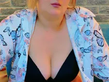 SensualAri 2