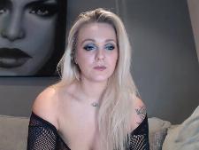 Les performances sexuelles par webcam avec la excitante cam woman GeileZoe, viennent d’Europe